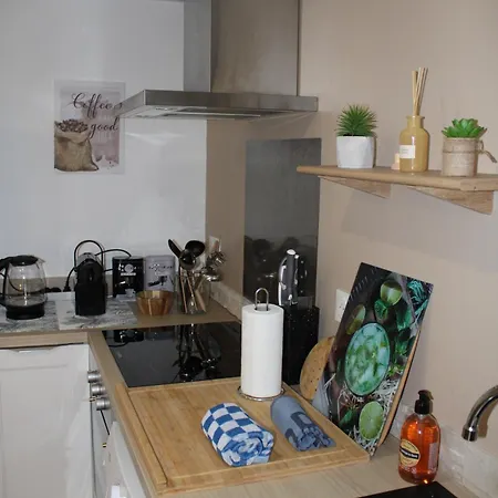 Apartment Acropole 2 *